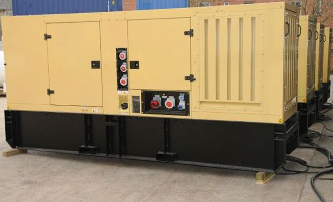 Nye mobile generatorer til Forsvaret - her 80kW