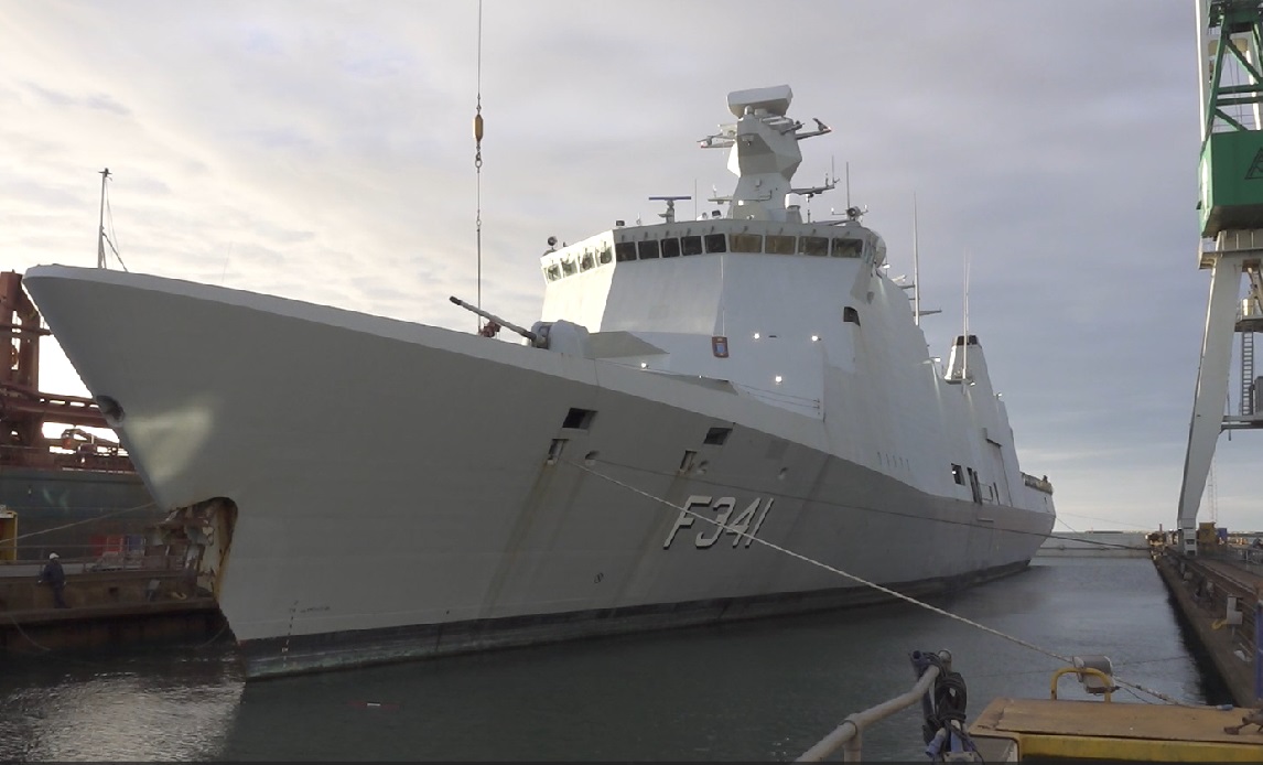 Absalon i dokken i Frederikshavn.