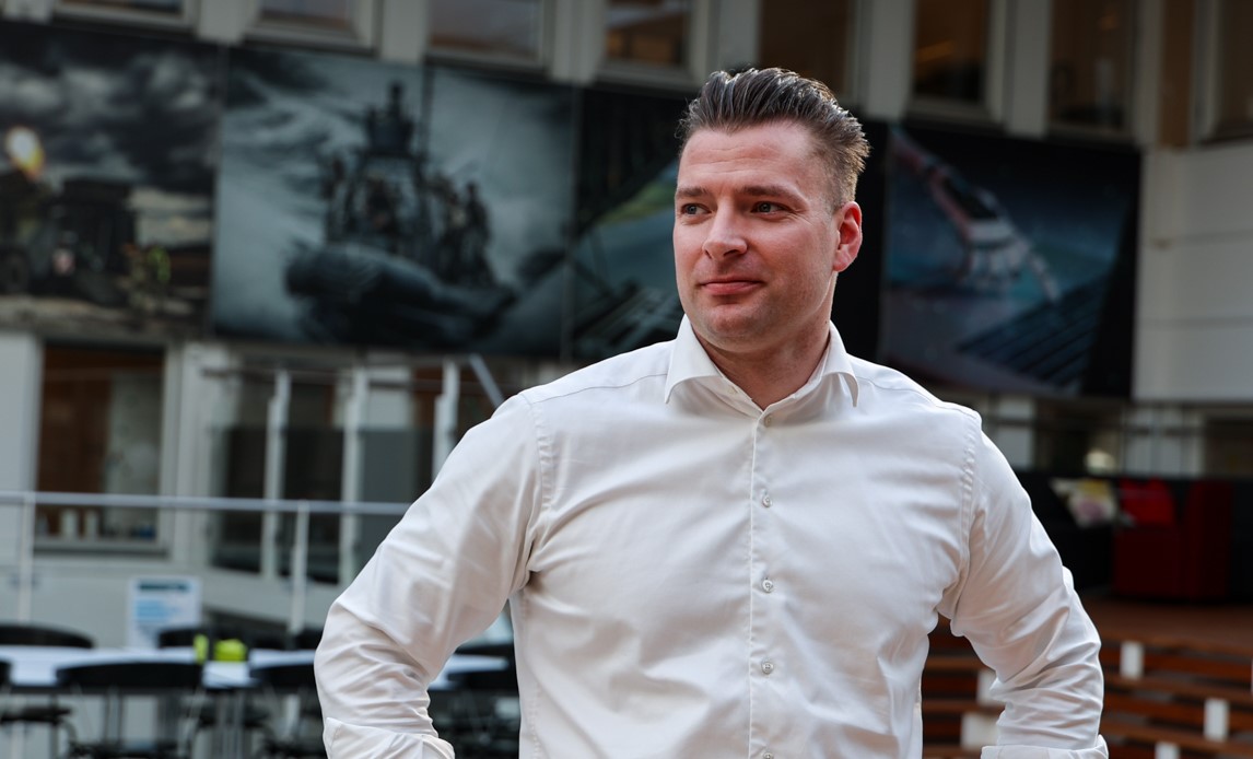 Nicolai Andersen er chef for industrikontoret. Forsvarets Industrikontor arbejder for en klar og kvalificeret dialog med industrien.