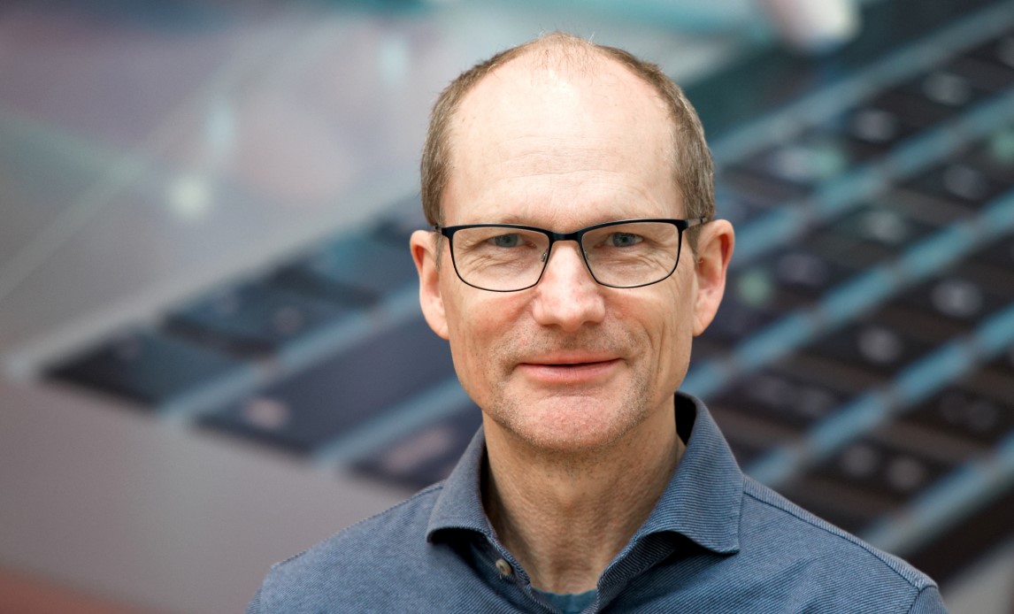 Portræt af Kristian Pedersen. Chef for teknologisektionen i Center for Teknologi og Innovation