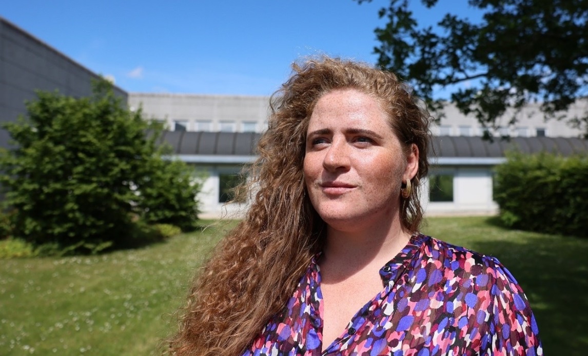 Hos Cyberdivisionen oplever Carina et stærkt sammenhold og en stor faglighed